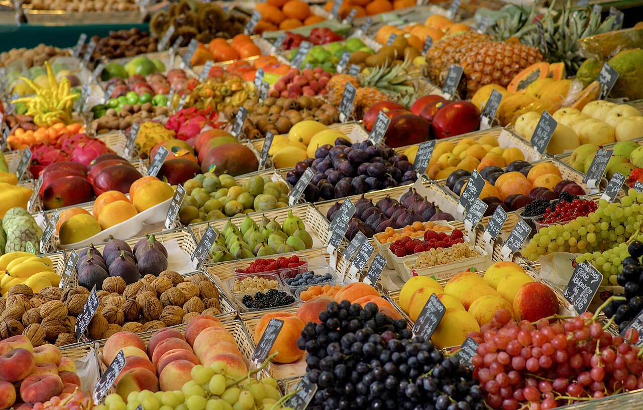 Colorful fruit piled on a stall at Munich’s Viktualienmarkt